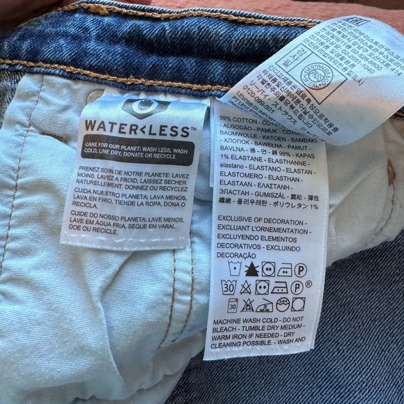 Levi's Premium 501 Distressed Jeans - Picture 12 of 13